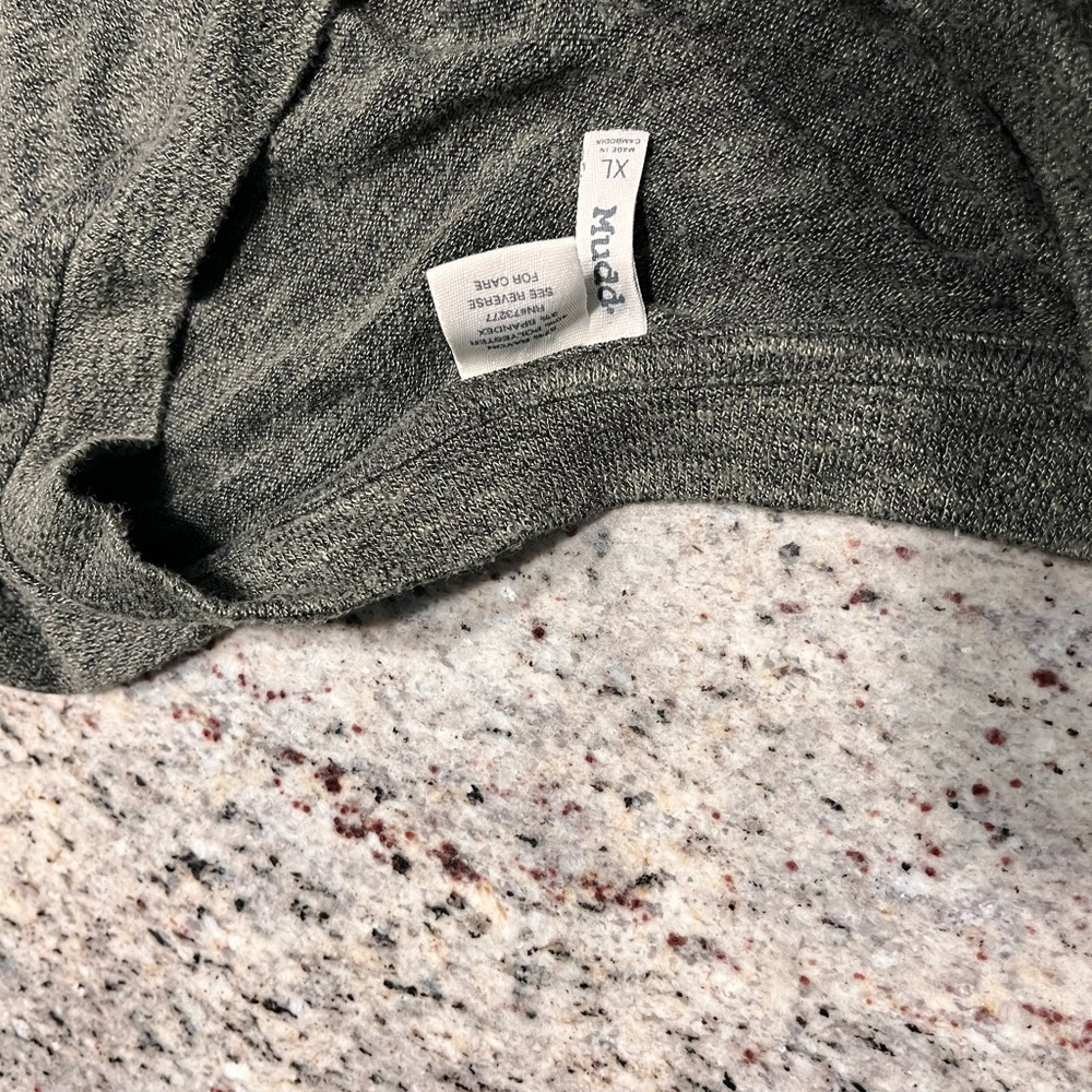 Split side long shirt